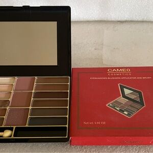 Neutral Eyeshadow blushes Palette - Brown Shades